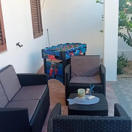 Nello's House 2 *